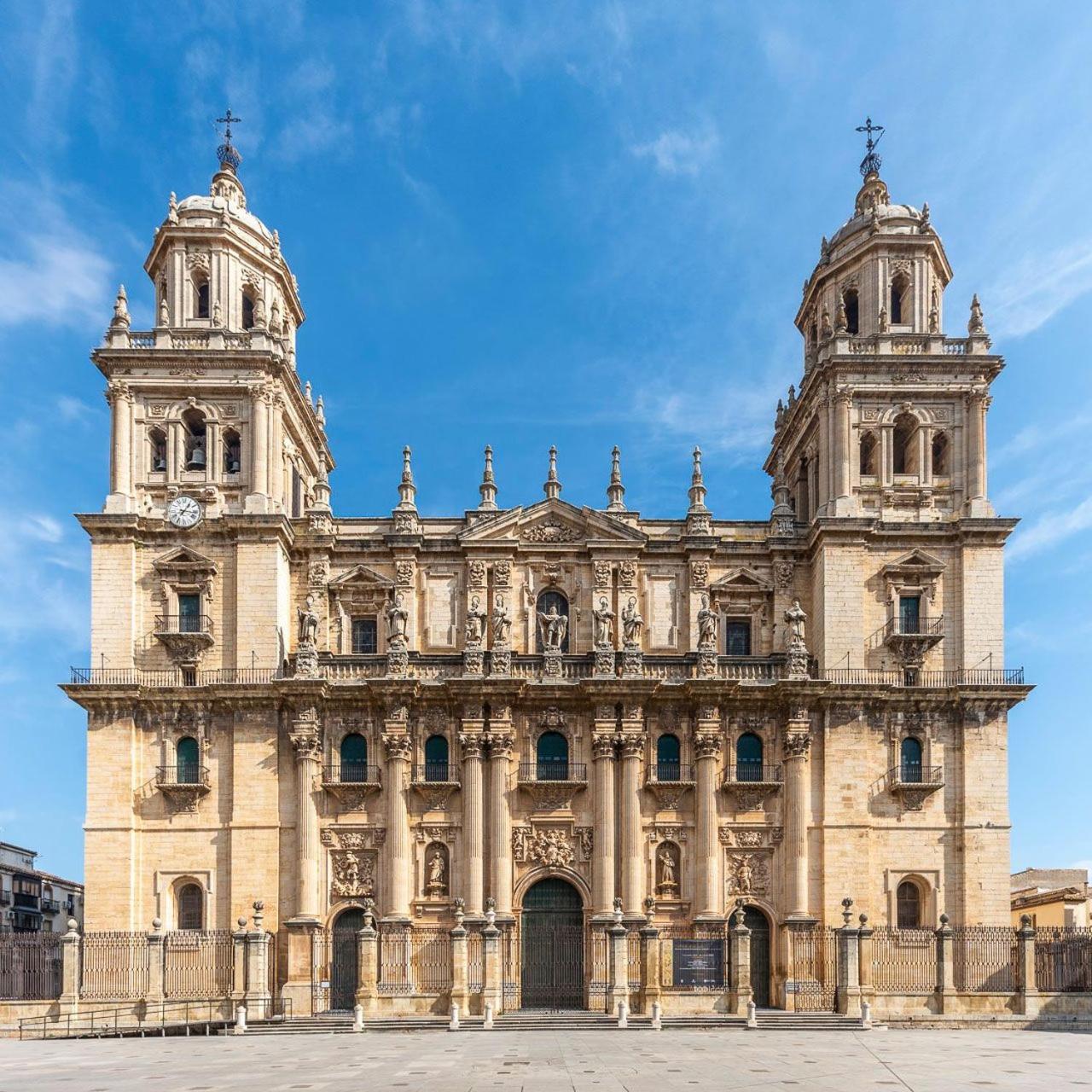 Apartmán Duplex En Centro, San Ildefonso Jaén Exteriér fotografie